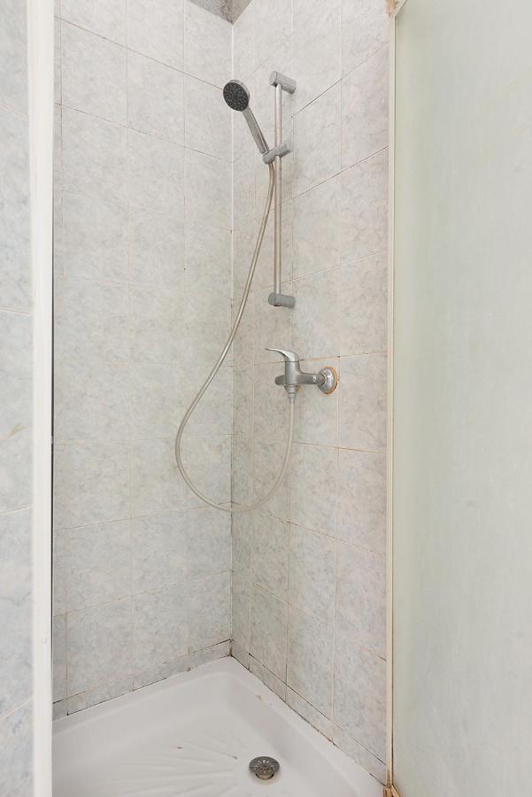 פנטן Cameleon Paris Guesthouse מראה חיצוני תמונה
